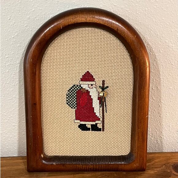 Vtg 1991 Handmade Cross Stitch Santa Framed Christmas Decor Primitive Folk Art - Picture 1 of 5